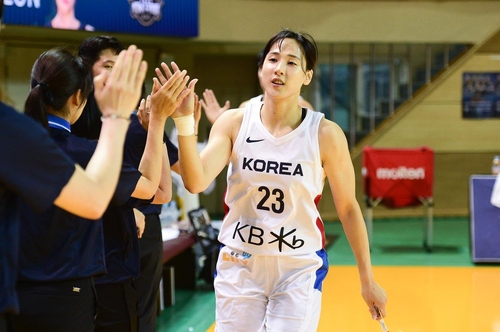 여자농구 대표팀의 김단비
