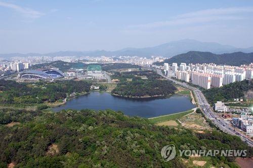광주 민간공원 '특혜 의혹' 항소심서 다시 다툰다