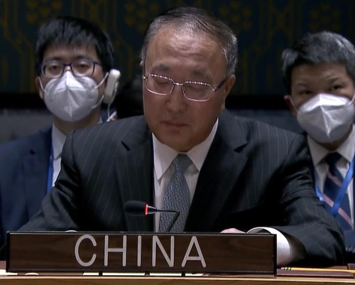 북한 ICBM에 관한 유엔 안보리 회의에서 발언하는 장쥔 주유엔 중국대사