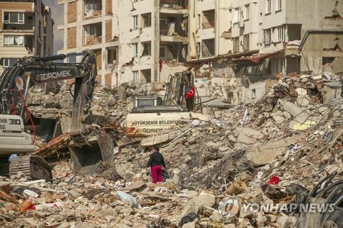 튀르키예 지진으로 폐허된 도시