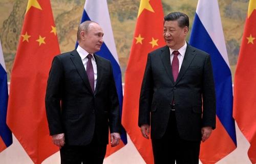 시진핑(오른쪽) 중국 국가주석과 블라디미르 푸틴 러시아 대통령(왼쪽) [로이터통신 제공, 재판매 및 DB 금지] 