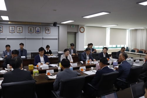 與노동특위, 중소기업 중대재해법 현장간담회…"지원방안 검토"