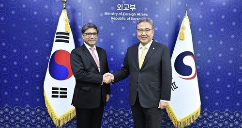 박진, 인도 국가안보 부보좌관 접견…"고위급 긴밀 교류 지속"