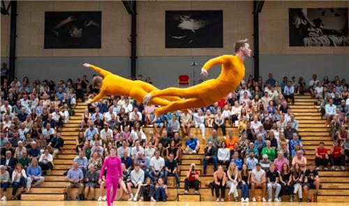 덴마크 국립체조단 공연