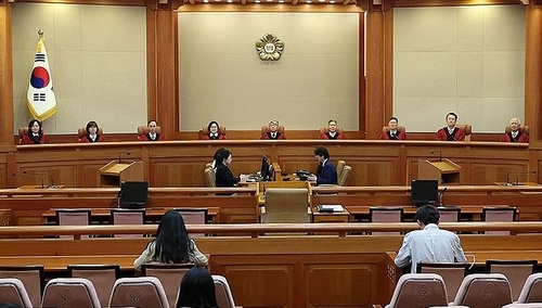 재산 빼돌린 가족 처벌 가능해진다…'친족상도례' 헌법불합치