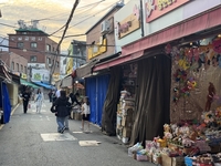 저출산·온라인에…추억 속으로 사라져가는 문방구