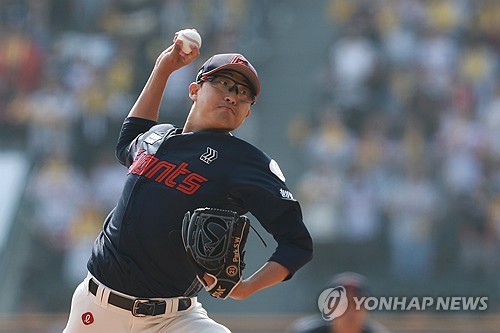 박세웅, 7이닝 무실점 쾌투…롯데, SSG 꺾고 3연패 탈출