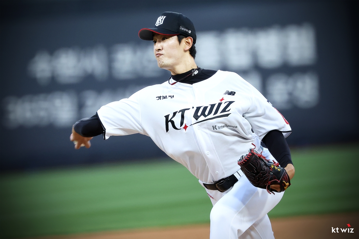 고영표, 7이닝 1실점…kt, 이틀 연속 KIA 꺾고 5할 복귀