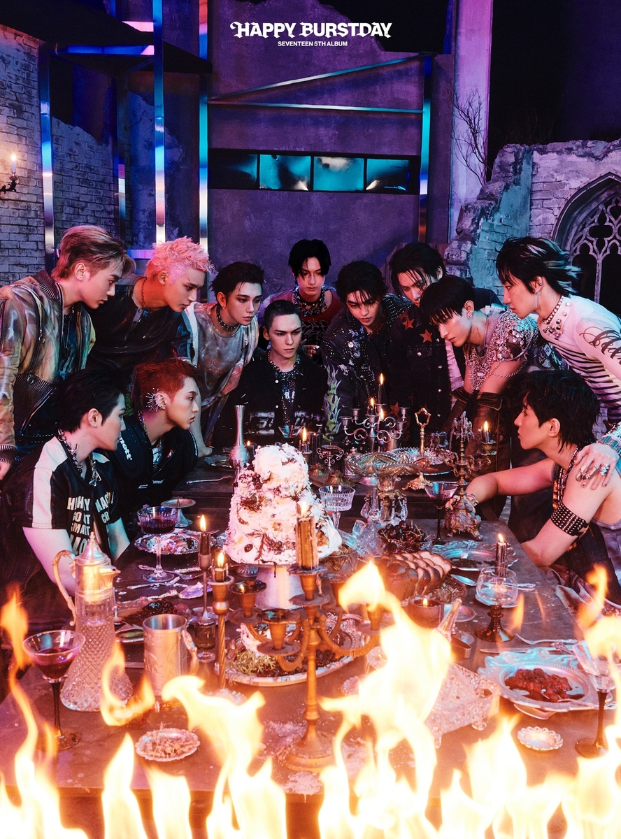 세븐틴 5집 첫 주 판매량 252만장…올해 K팝 최다