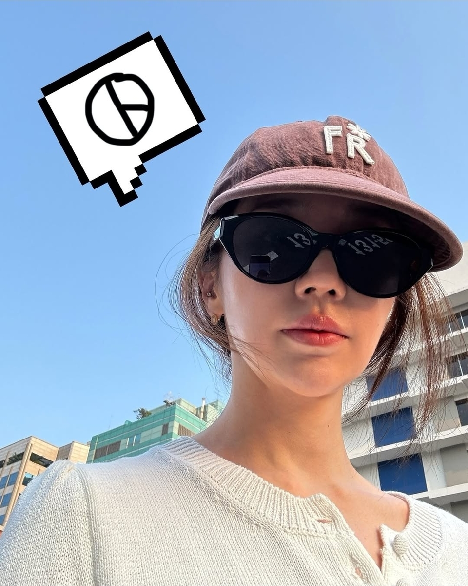 [투표현장] 투표 인증한 스타들…"우리 오늘 꼭 투표해요"