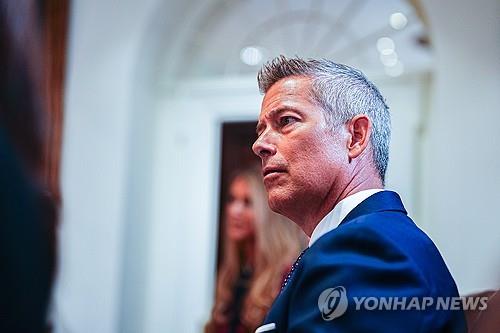 트럼프, 숀 더피 교통부 장관에 NASA 임시국장 겸임…