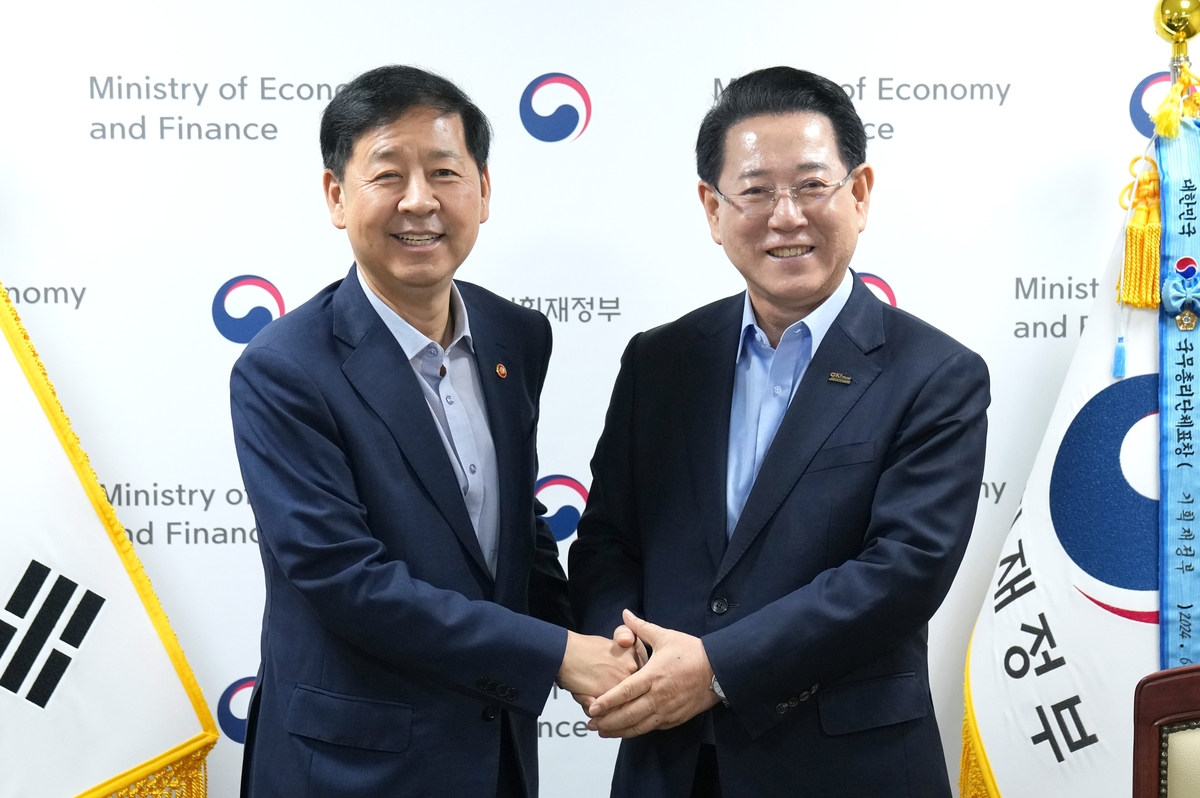 김영록 전남지사, 경제부총리에게 현안 지원 요청