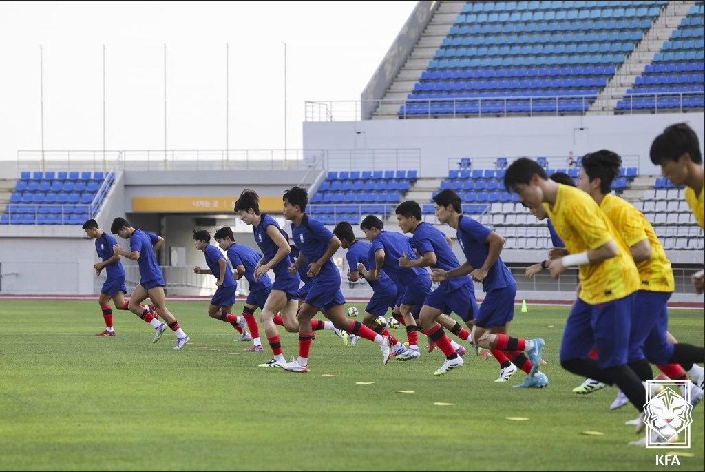 훈련하는 U-20 대표팀