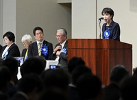 日다카이치 "北에 김정은과 회담 뜻 전달…납북자 문제 해결"(종합)