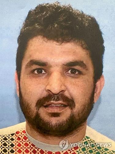 주방위군 총격사건 용의자인 라마눌라 라칸왈