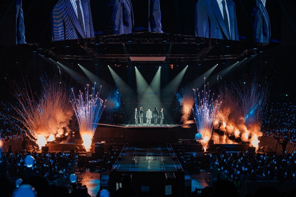 지오디, 4만 관객과 연말 콘서트…기분좋은 선물상자 되길