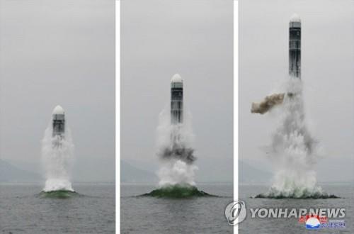 Esta fotografía, publicada, el 2 de octubre de 2019 por los medios de comunicación estatales de Corea del Norte, muestra un misil lanzado desde el agua, en la costa este. La KCNA informó, al día siguiente, que la prueba de un misil balístico de lanzamiento submarino se realizó exitosamente, el día previo, en la costa este, en Wonsan. (Uso exclusivo en Corea del Sur. Prohibida su distribución parcial o total) 