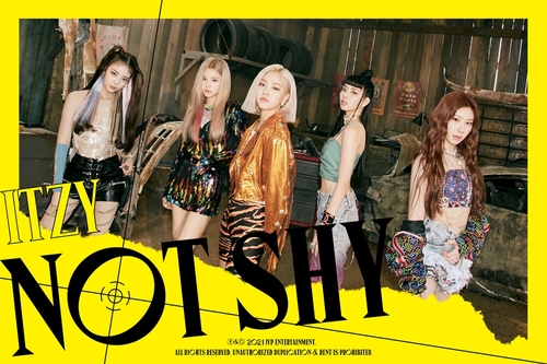 El grupo femenino de K-pop ITZY lanza su primer álbum en inglés