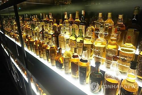 Las importaciones de 'whisky' de Corea del Sur aumentan más del 70 por ciento este año