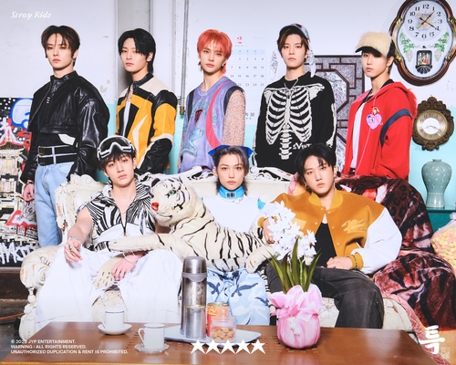 Stray Kids se convierte en el 2º grupo con mayores ventas este año en EE. UU.