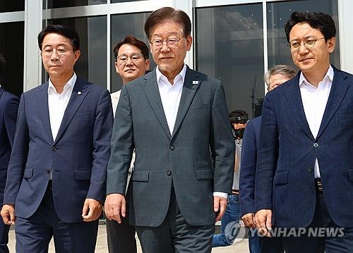 El líder de la oposición es interrogado nuevamente en torno a las remesas ilegales a Corea del Norte