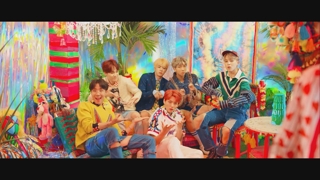 BTS démarre sa tournée asiatique avec un single à la première place de l'Oricon