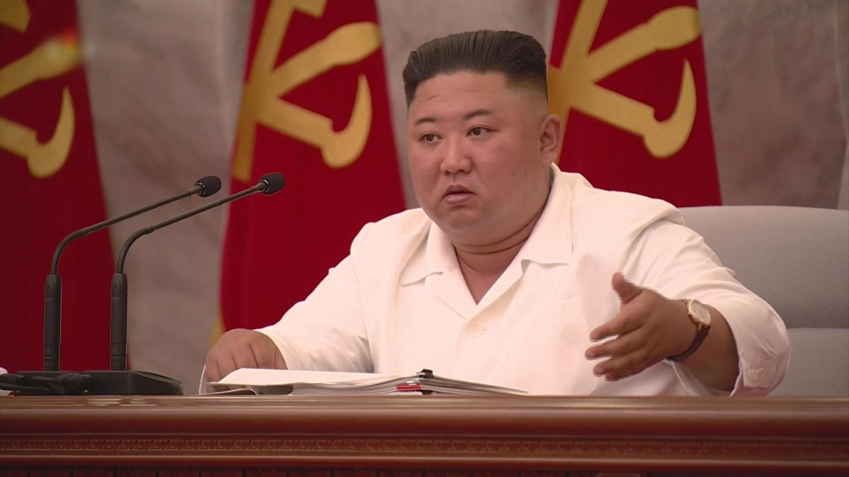 KCNA: El líder norcoreano preside una reunión del partido para discutir los esfuerzos antipandémicos