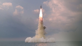 북한 '국군의날'에 탄도미사일 2발 발사 '도발'…NSC "개탄"