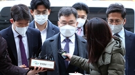 대장동 키맨 김만배 영장심사…'340억 은닉·증거인멸'