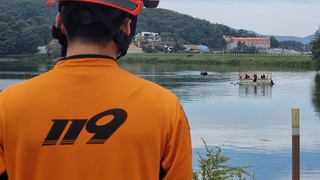 Se halla muerto al piloto del helicóptero civil estrellado en el embalse de Pocheon