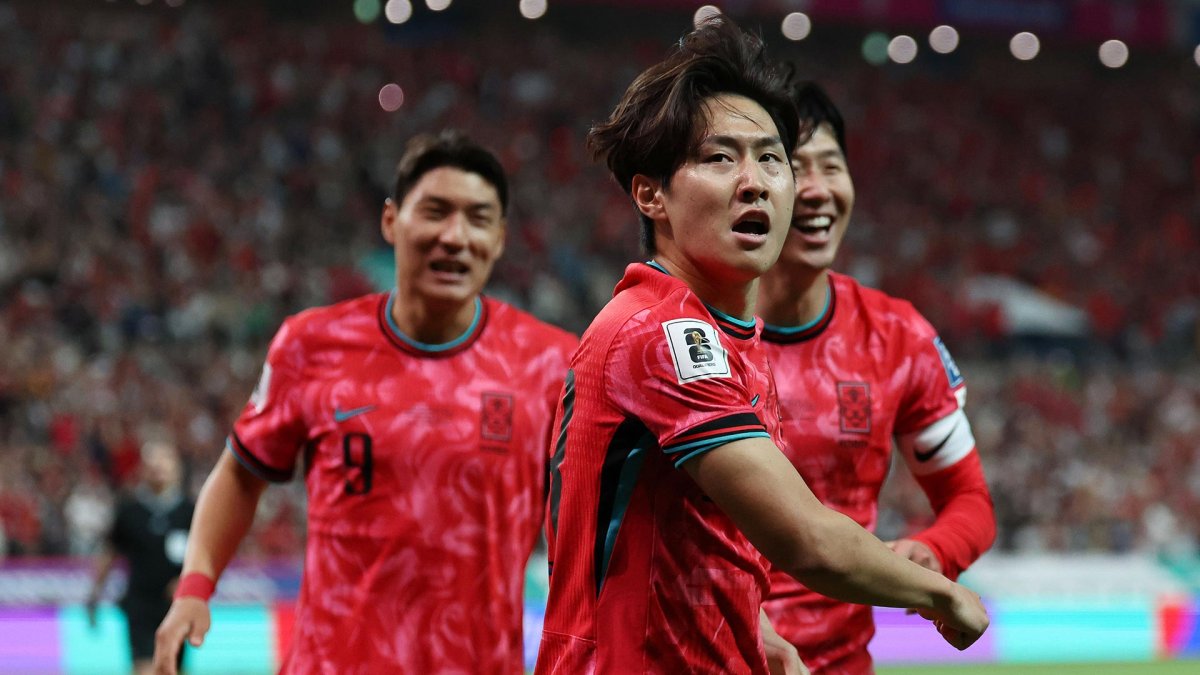 韓国が中国に１―０　サッカーＷ杯２次予選最終戦（６月１２日）