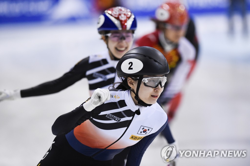In this Associated Press file photo from Feb. 8, 2020, Choi Min-jeong of South Korea celebrates after winning the women's 1,500-meter final at the International Skating Union (ISU) Short Track Speed Skating World Cup in Dresden, Germany. (Yonhap)