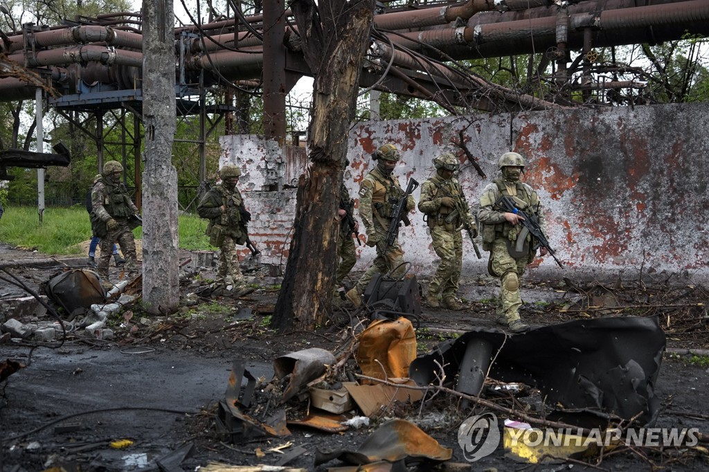 러시아군 포격으로 무너진 우크라이나 마리우폴 일리치 제철소