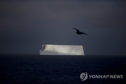 기후변화 대흉조…"남극 바다 얼음, 역대 최소 면적"