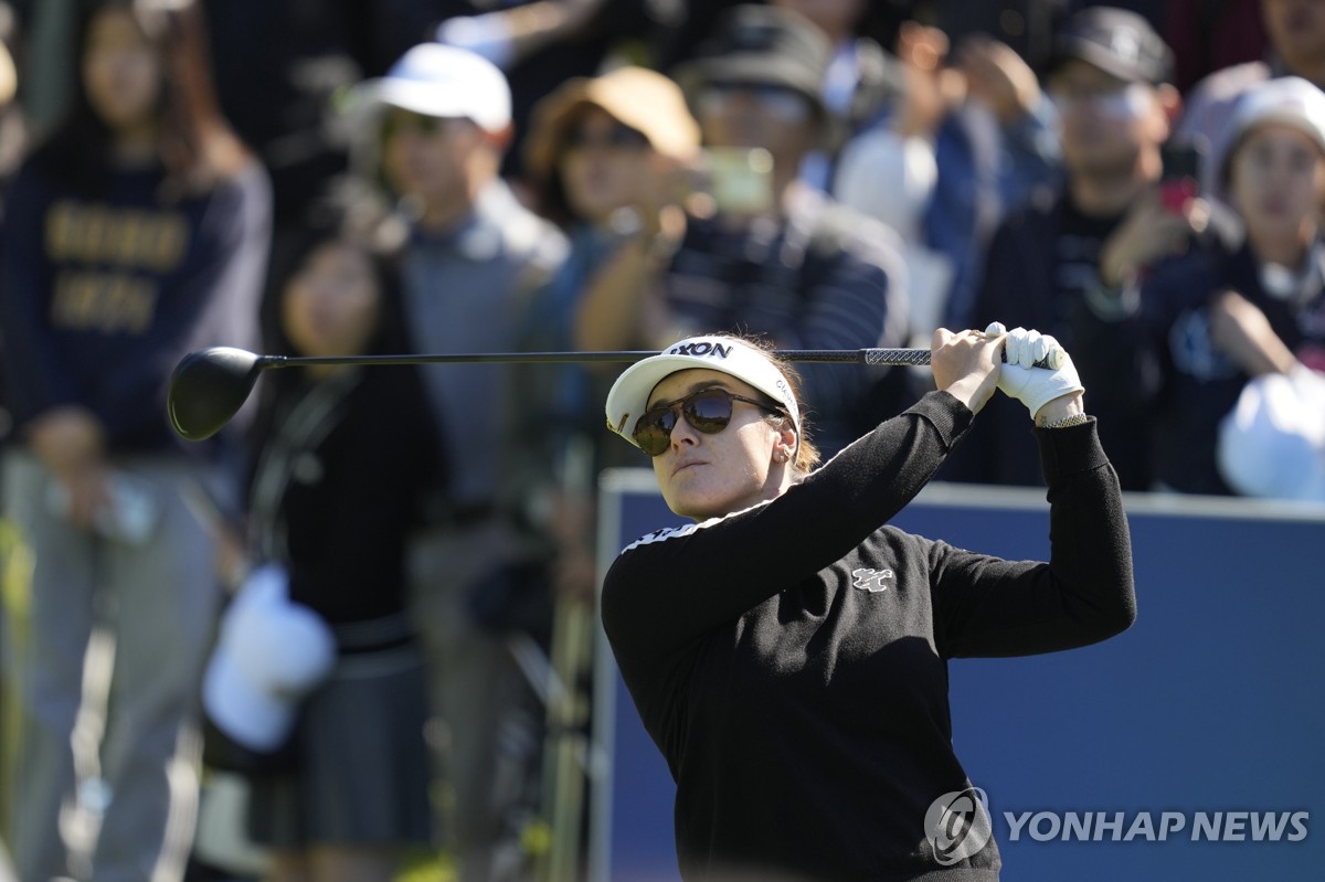 In this Associated Press photo, Hannah Green of Australia tees off on the fifth hole during the final round of the BMW Ladies Championship on the LPGA Tour at Seowon Hills at Seowon Valley Country Club in Paju, Gyeonggi Province, on Oct. 20, 2024. (Yonhap)