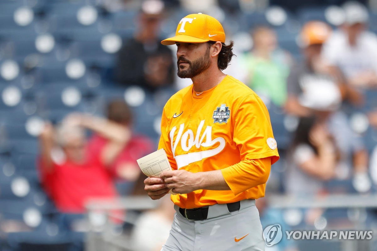이정후 소속팀 MLB 샌프란시스코, 테네시대 바이텔로 감독 선임