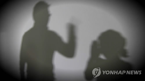 임신한 아내 배 걷어찬 '나쁜 남편'…경찰, 구속영장 신청
