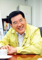 '뇌물혐의' 유덕열 前동대문구청장 구속영장 검찰서 또 반려