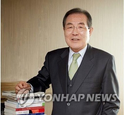 윤동한 한국콜마 회장