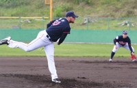 New American pitcher most surprised with raucous dugout in KBO