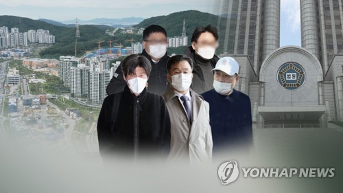 법정 조우한 '대장동' 사업자들 (CG)