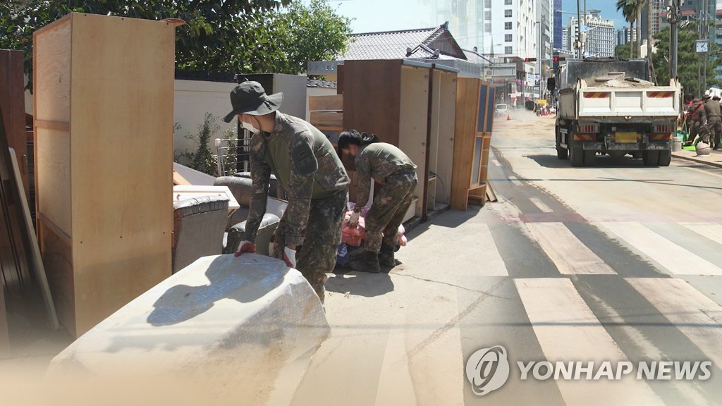 "다시 일어나야죠" 전국에서 태풍 피해 복구 구슬땀 (CG)