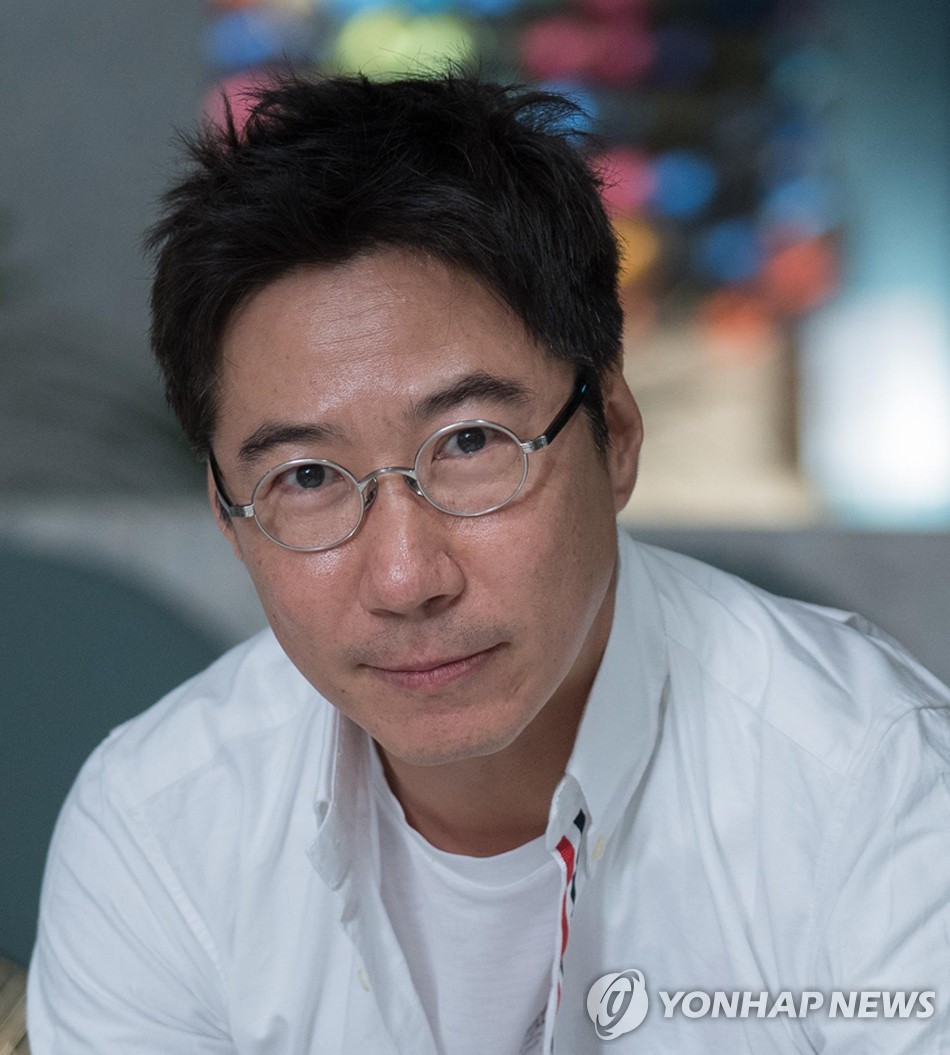 박희곤 감독