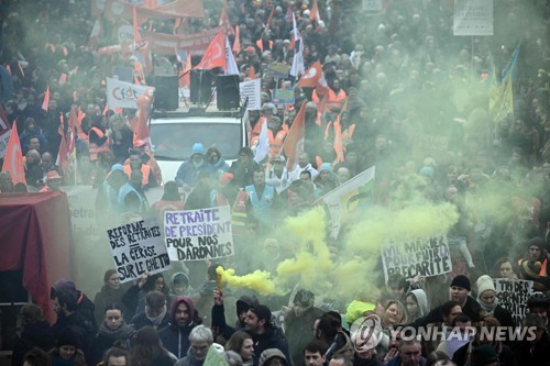 프랑스 오늘 연금개혁 반대 2차 파업…전역에서 반대 시위