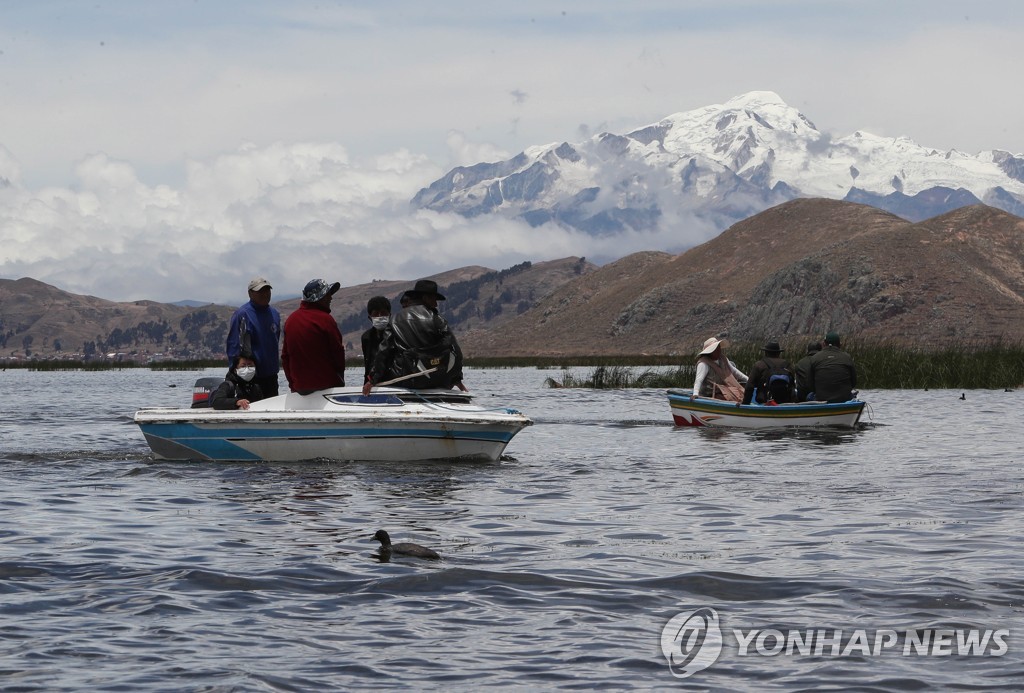 볼리비아 라파스주의 티티카카 호수