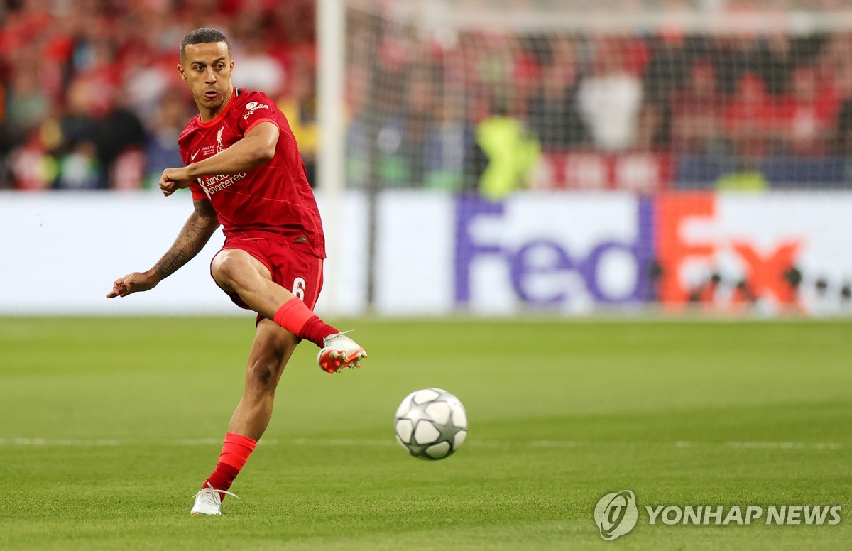 티아고 알칸타라, 친정팀 FC바르셀로나에 코치로 합류