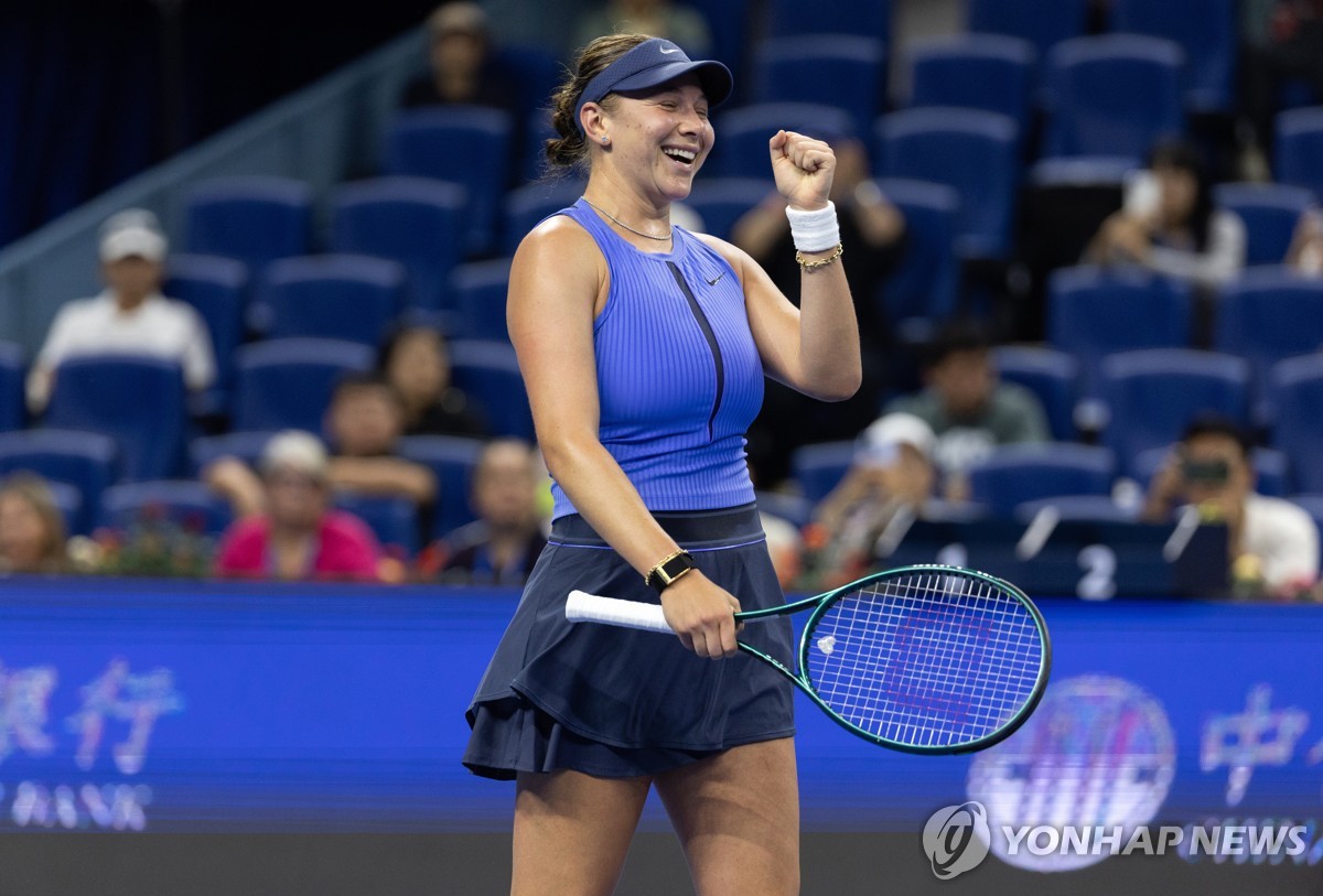 아니시모바, 차이나오픈 테니스 4강행…파이널스 진출 확정