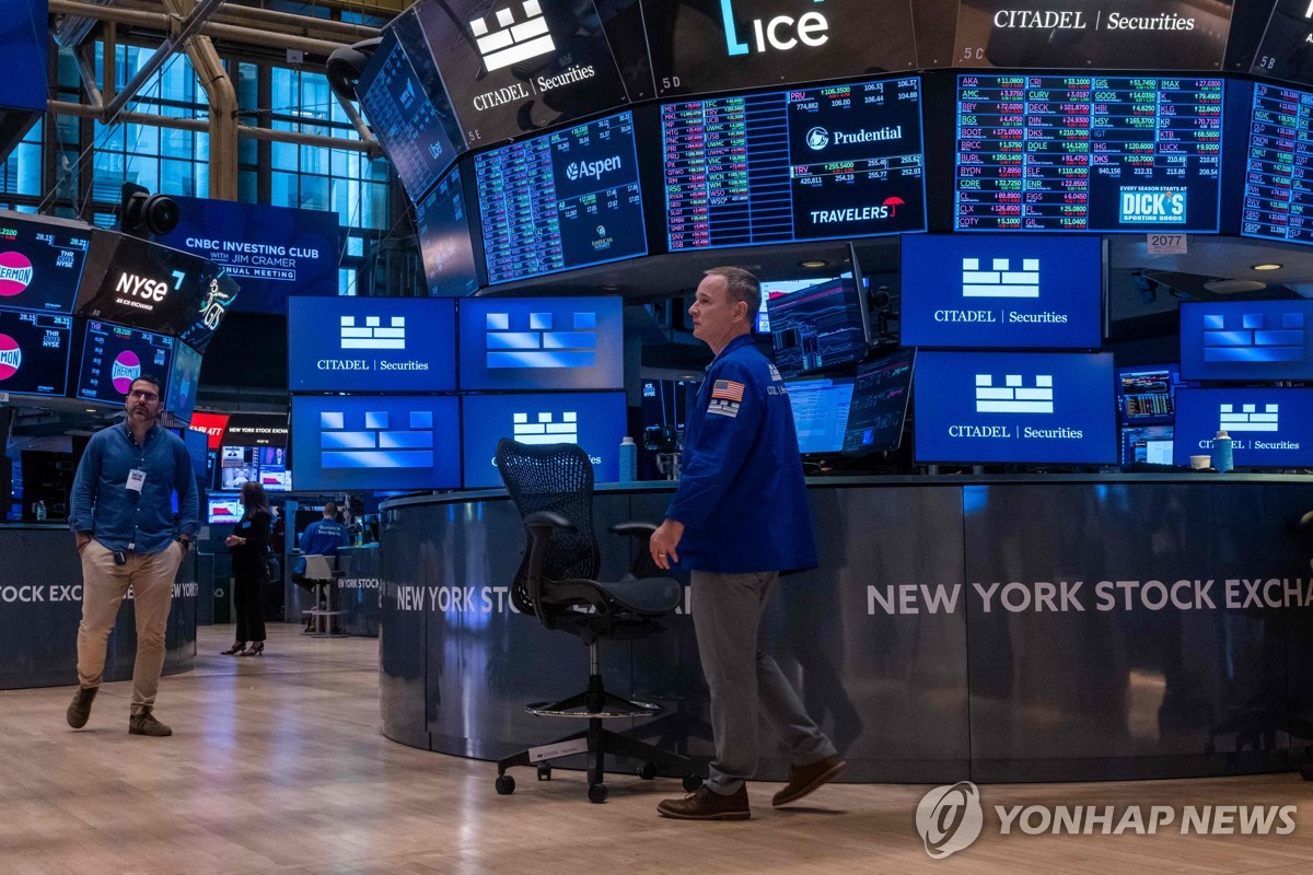 뉴욕증시, 기업 실적 호조에 S&P500 또 사상 최고…