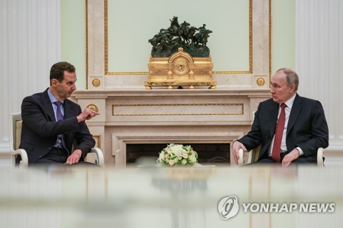 푸틴 만난 '친러' 시리아 대통령 "서방 대리전에 이미 3차대전"