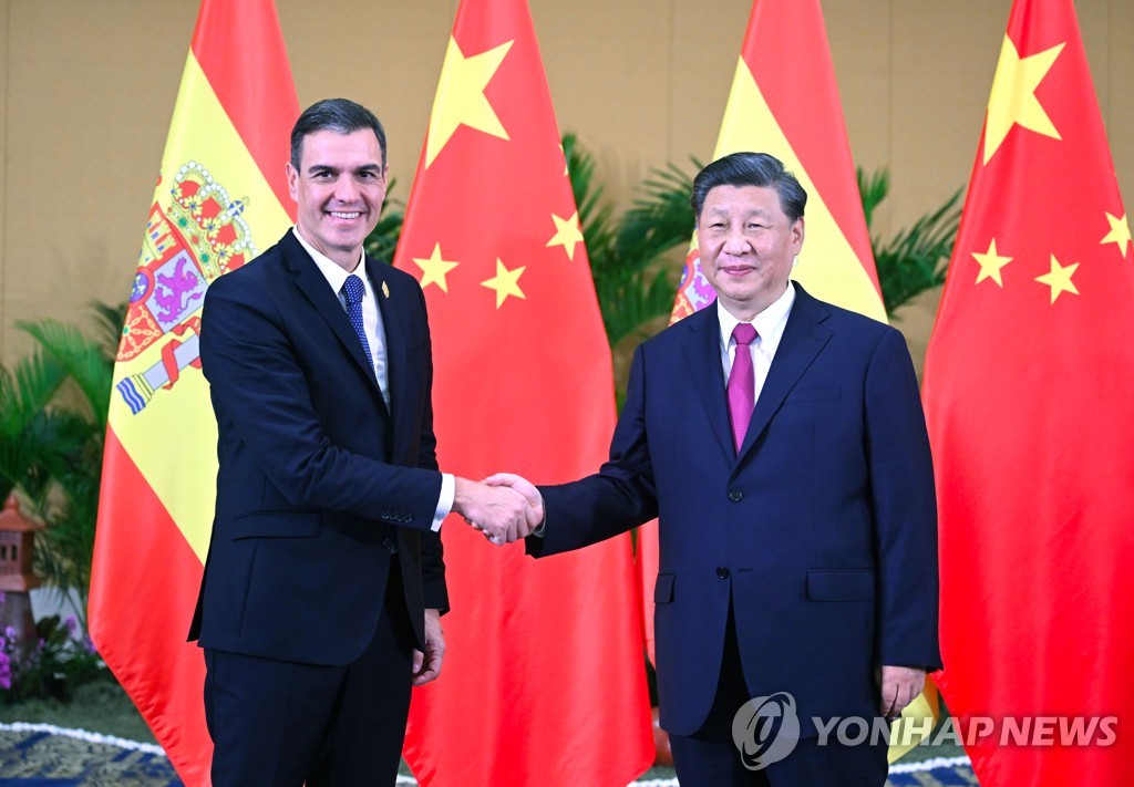 2022년 11월 만난 스페인-중국 정상